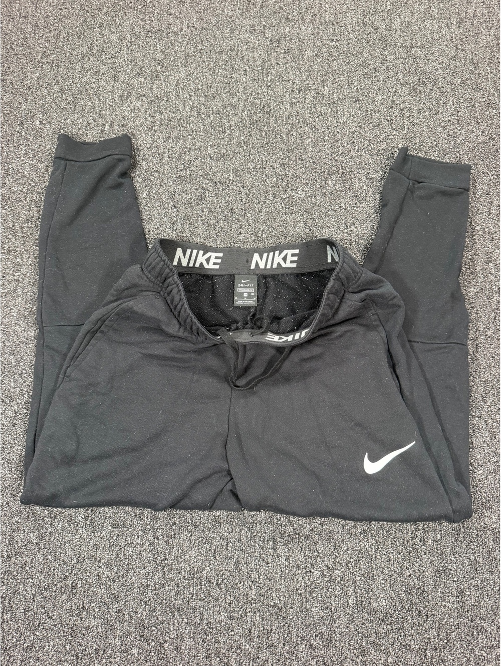Nike Dri-FIT Black Jogger Sweatpants Size M